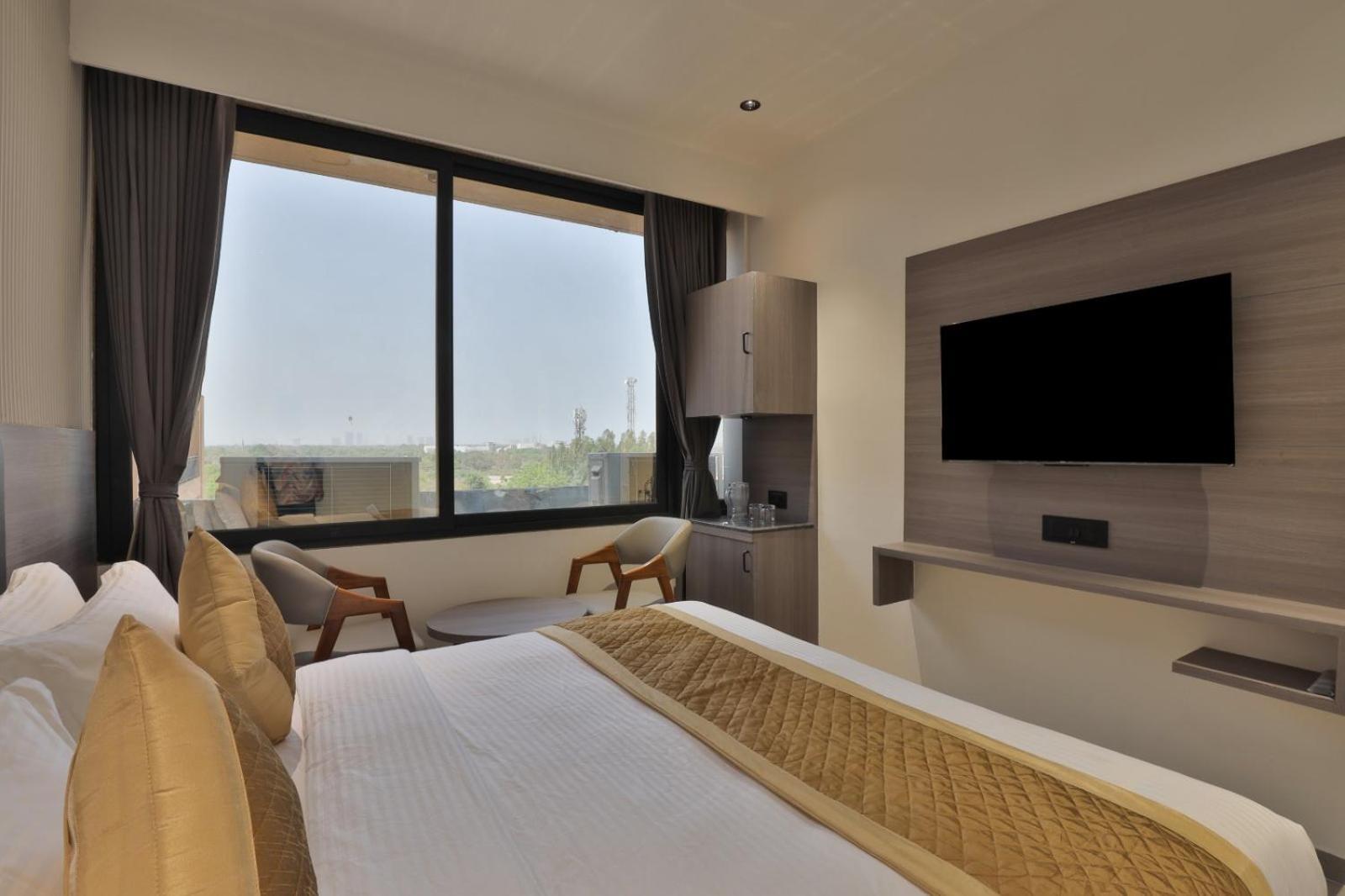 Hotel Legacy Ahmedabad Exterior foto